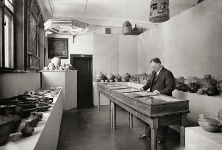 Johan Gunnar Andersson i Östermalmsfängelset 1925