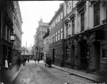 Klarabergsgatan västerut från Klara Västra Kyrkogata