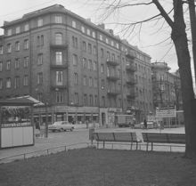 Karlavägen 71, Sibyllegatan 36 t.v