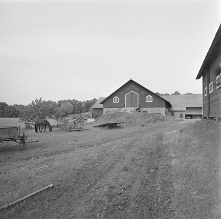 Ekonomibyggnader till godset