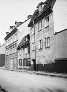 Fjällgatan 38-40.  Fasader mot gatan