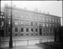 Hantverkargatan 1