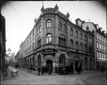 Karduansmakargatan 13 i  hörnet av Klara Södra Kyrkogata