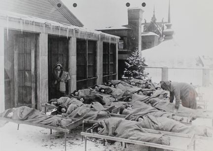Engelbrekts folkskola. Stilla timmen på takterrass 1915