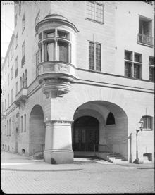 Ingången till Grand Hôtel Royal från Stallgatan 3