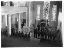 Manilla: Scoutceremoni i kyrksalen