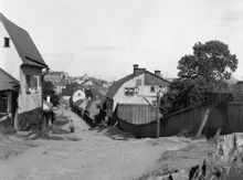 Lundagatan österut från Skinnarviksberget. T.v. Lundagatan 8. T.h. ligger Lundagatan 13, kv. Harhuvudet Mindre. Här går nu Gamla Lundagatan, kv. Haren