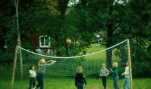 Barnens ö: Volleyboll