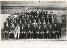 Arbetare och tjänstemän vid Byggnadsdepartementet vid Stockholms örlogsvarv