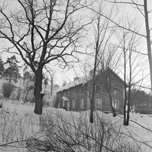 Arbetarbostäder vid Mörtvikskroken tilllhörande Vintervikens fabriker.