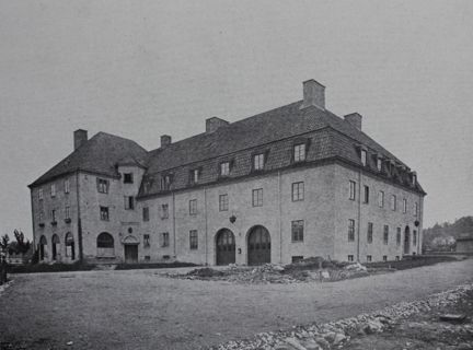 Stort hus i tegel