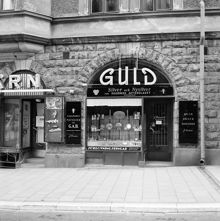 Odengatan 69. Butik och skyltfönster