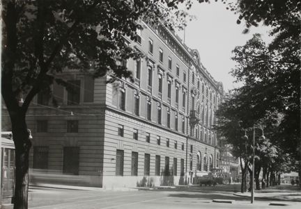 Svartvitt fotografi på på Svenska handelsbankens huvudkontor