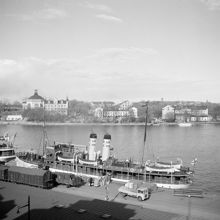 Ångfartyg vid Skeppsbron
