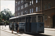 Spårvagn vid hållplats i Sofia år 1967