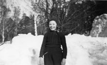 Manilla: Flicka i snö