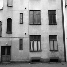 Linnégatan 85, gården