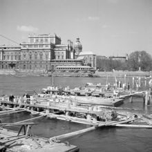 Strömbron under byggnad. Vy mot Operan och Karl XII:s Torg