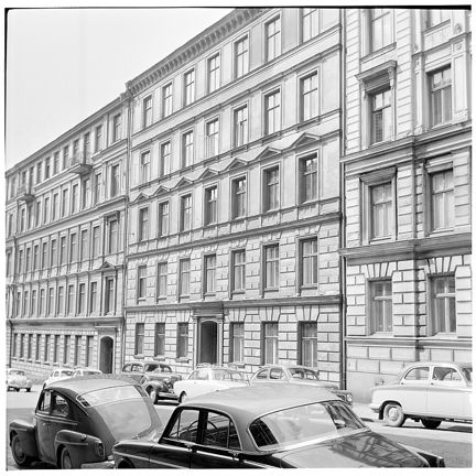 Grev Turegatan 69 i mitten