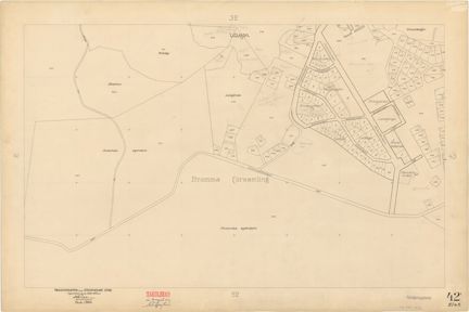 Kartan är ritad i tusch på papper som gulnat med tiden