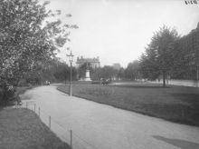 Järnvägsparken med Centralstation i bakgrunden