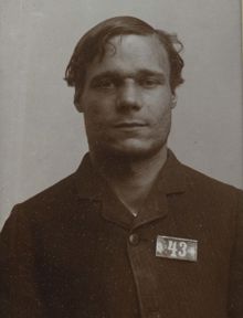 Tjuvar ur tambur och lägenhet. Gustaf Olof Axel Andersson